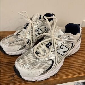 New Balance 530 sneakers - barely used